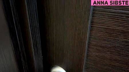 Прошел соцопрос и трахнул милую девку