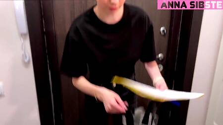 Прошел соцопрос и трахнул милую девку