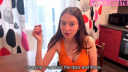 Присмотрел за квартирой подруги и получил в награду секс