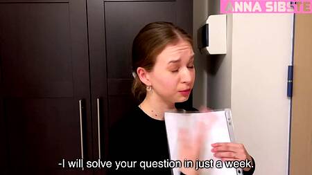 Трахает администраторшу в качестве моральной компенсации