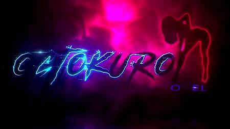 Косплейша в латексе предпочитает двойное проникновение