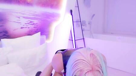 Жопастая девка в латексе занимается страстным сексом