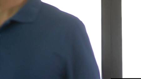 Страстная Charli Phoenix зовет мужчин на страстный трах втроем