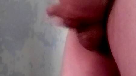 Подрочил (личное видео)