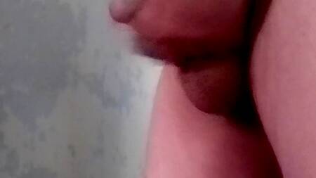 Подрочил (личное видео)