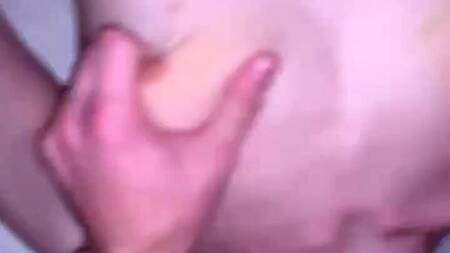 Вот так в первые глотку наказывает парню Друг.