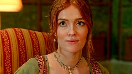 Уснуть на вечеринке, проснуться в Средневековье для анального секса