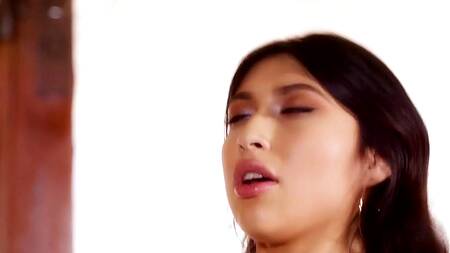 Приехал на эротический массаж и трахнул красивую массажистку