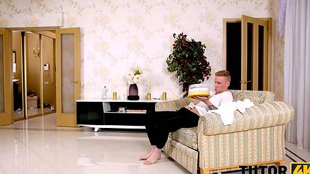 Получила жесткий анал от студента вместо благодарностей