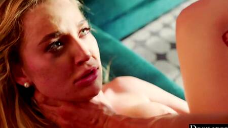 Начальник отшлепал секретаршу и жестко её отжарил