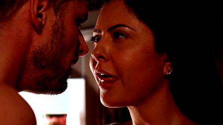 Пошел попить воды и трахнул ночью мать девушки