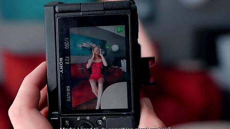 Трахает сводную сестру на видео для онлифанс