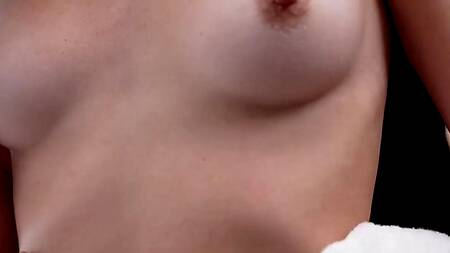 Милашка празднует новый год, занимаясь сексом