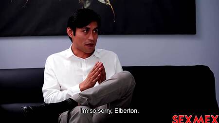 Во время терапии психолог трахает телку вместе с пациентом