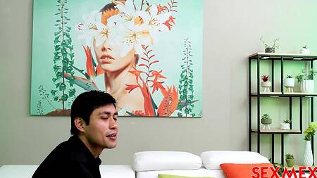 Мужику нравится большая жопа зрелой латинки