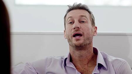 Зрелая красотка Melissa Stratton заводит себе молодого любовника