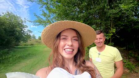 Татуированная телка Eden Ivy занялась сексом за гаражами