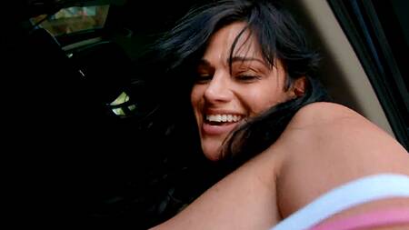 Официантка после смены жарится с клиентом в жопу