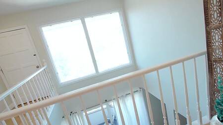 Harley Haze в очках просит жестко поиметь её в бритую пизду