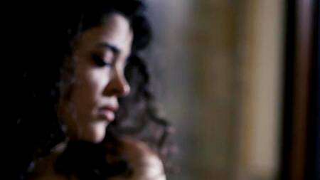 Кудрявая Victoria Voxxx поссорилась с мужем и ебется с другом