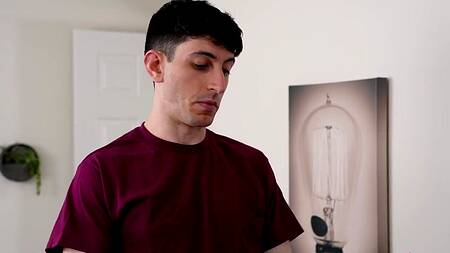 Мачеха на Хэллоуин соблазняет пасынка на еблю