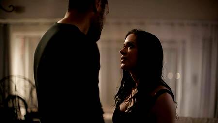 Влюбленный негр трахнул жаркую подругу Anna De Ville