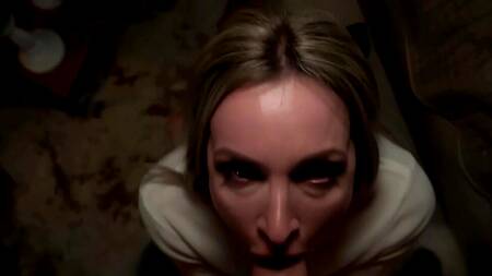 Туристка показывает сиськи за деньги и дает пикаперу