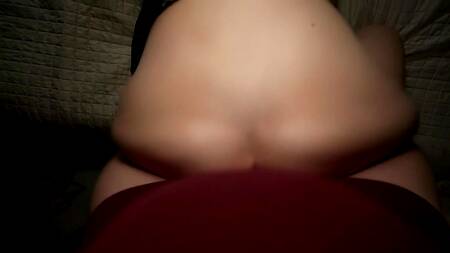 Туристка показывает сиськи за деньги и дает пикаперу