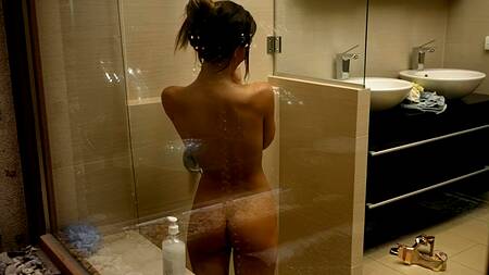 Украл трусики милфы и прокатил её на большом черном члене