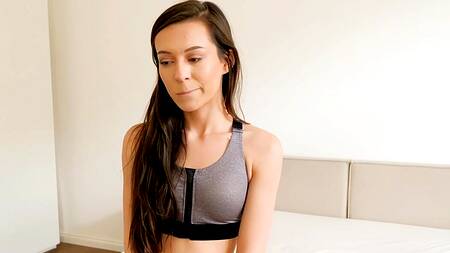 Подружка хотела заняться спортом, а занялась сексом