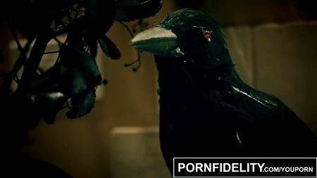 После глубокого минета страстная девка захотела в попу