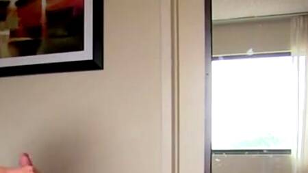 Мужик слизывает сперму вытекающую из заднего прохода грудастой давалки