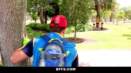 Развел на секс трех сексуальных косплеерш