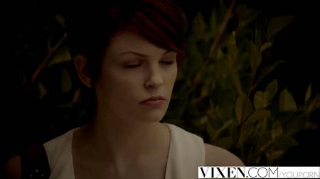 Нежный секс с рыжеволосой девушкой