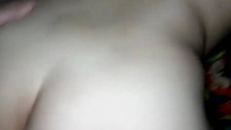 Толстая девушка доводит счастливчика до сказочного оргазма