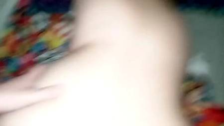 Толстая девушка доводит счастливчика до сказочного оргазма