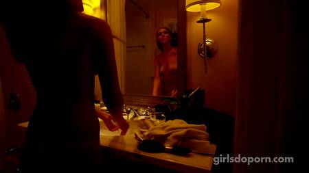 Порно агент шпилит на кастинге сексапильную телку с маленькой грудью