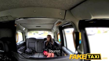 Стрый водила покорил молодую девку продолжительным перепихоном