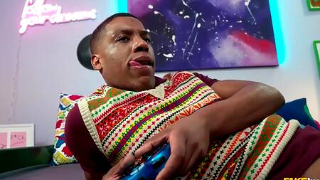 Не доиграл катку, а девка уже взялась сосать хуй