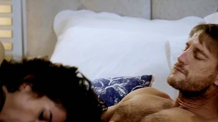 Если с женой стало скучно, нужно трахнуть кудрявую любовницу