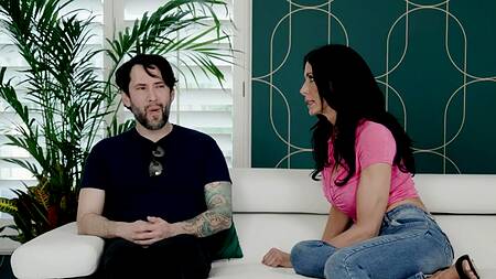 Страстно выебать бывшую жену, чтобы вспомнить былые деньги