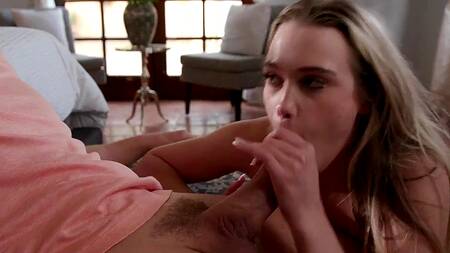 Такую похотливую падчерицу точно нужно наказать