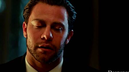 Совместный ужин с парнем и его другом заканчивается МЖМ