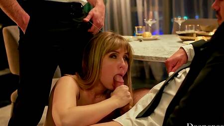 Совместный ужин с парнем и его другом заканчивается МЖМ