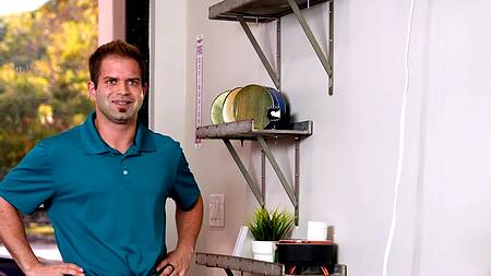 Слабая на передок парикмахерша трахается с клиентом