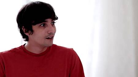 В душ и без меня? Красотка сама предлагает помыться вместе