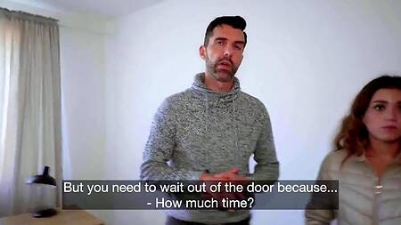 Рыжая девушка ебется за деньги, а её парень становится куколдом