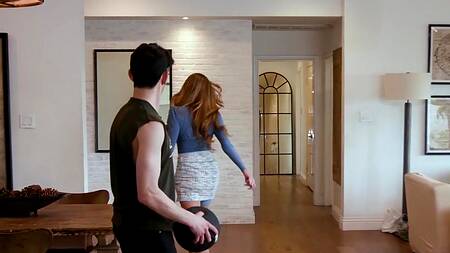 Вместо стирки секс с пасынком на кухне