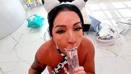 Взбитые сливки вместо анальной смазки