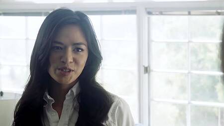 Студентка Scarlett Alexis соблазняет учителя пока родителей нет